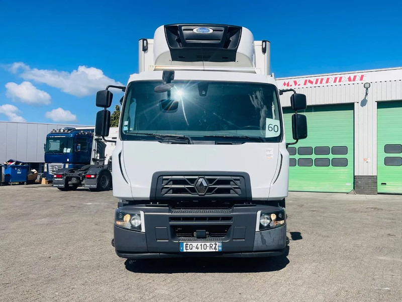Renault D Retarder 19T , Carrier 1050, Lamberet, sleeper - Refrigerator truck: picture 2 Renault D Retarder 19T , Carrier 1050, Lamberet, sleeper - Refrigerator truck: picture 2