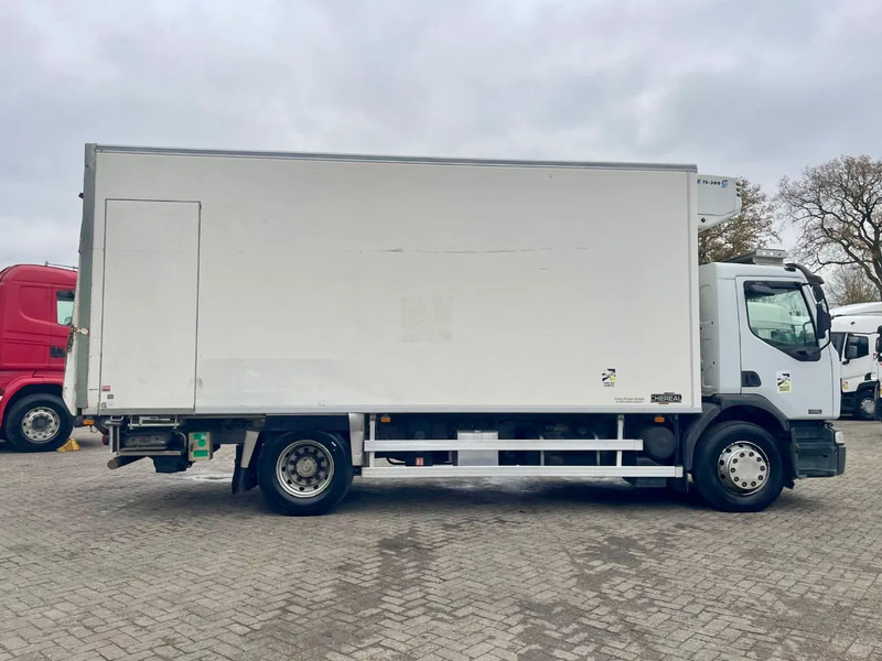 Renault Midlum 220 THERMO KING TS-300, CHERAU, MANUAL - Refrigerator truck: picture 4 Renault Midlum 220 THERMO KING TS-300, CHERAU, MANUAL - Refrigerator truck: picture 4