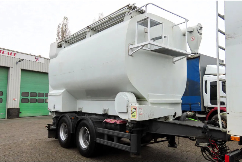 Samro 'AUGER + Air. 4 comp. - Tanker trailer: picture 4 Samro 'AUGER + Air. 4 comp. - Tanker trailer: picture 4