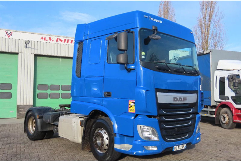 DAF XF 460 Retarder, EURO6 - Tractor unit: picture 2 DAF XF 460 Retarder, EURO6 - Tractor unit: picture 2