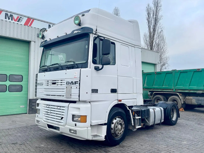 DAF XF 95.430 Manual - Tractor unit: picture 2 DAF XF 95.430 Manual - Tractor unit: picture 2