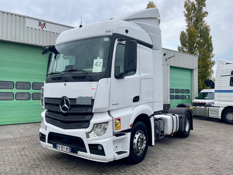 Mercedes-Benz Actros 1845 vin: WDF9634031C008330 , 2 tanks, France clean truck - Tractor unit: picture 2 Mercedes-Benz Actros 1845 vin: WDF9634031C008330 , 2 tanks, France clean truck - Tractor unit: picture 2