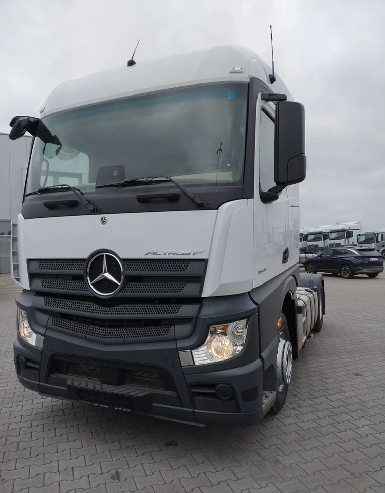 Mercedes-Benz Actros - Tractor unit: picture 1 Mercedes-Benz Actros - Tractor unit: picture 1