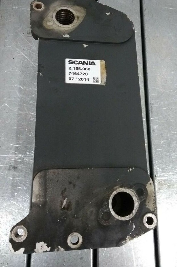Scania RETARDER , OLD AND NEW TYPE 1804210, 2155059 - Oil cooler for Truck: picture 5 Scania RETARDER , OLD AND NEW TYPE 1804210, 2155059 - Oil cooler for Truck: picture 5