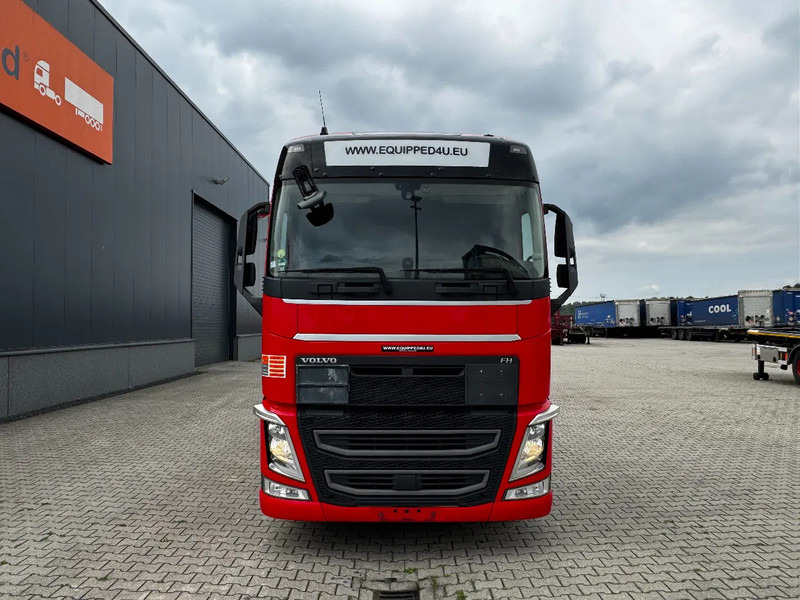 Volvo FH 13.420 Globetrotter, ADR (EX/II, EX/III, FL, AT, OX), EURO-6, 658.723km - Tractor unit: picture 2 Volvo FH 13.420 Globetrotter, ADR (EX/II, EX/III, FL, AT, OX), EURO-6, 658.723km - Tractor unit: picture 2