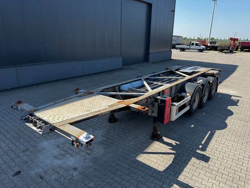 Van Hool 20FT/30FT, ADR (EX/II, EX/III, FL, AT), BPW + drum, ALCOA, galvanized, liftaxle, NL-Chassis, 80% tyres - Container transporter/ Swap body semi-trailer: picture 2 Van Hool 20FT/30FT, ADR (EX/II, EX/III, FL, AT), BPW + drum, ALCOA, galvanized, liftaxle, NL-Chassis, 80% tyres - Container transporter/ Swap body semi-trailer: picture 2