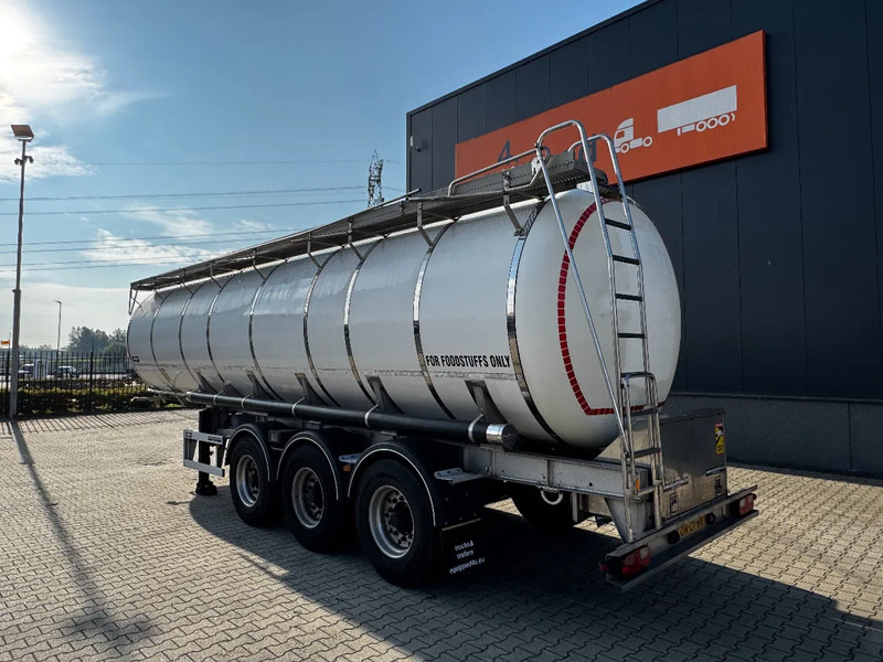 Van Hool FOOD / RVS chassis / 5.860KG/ 29.500L / 1-COMP / 1 -BAFFLE / DISC/ NL / TYRES 80 pct / APK - Tanker semi-trailer: picture 3 Van Hool FOOD / RVS chassis / 5.860KG/ 29.500L / 1-COMP / 1 -BAFFLE / DISC/ NL / TYRES 80 pct / APK - Tanker semi-trailer: picture 3