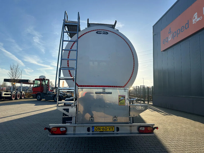 Van Hool LEBENSMITTEL / 39.000L / 3-KAMMER / INOX / NL-Auflieger / APK: 05/2026 - Tanker semi-trailer: picture 4 Van Hool LEBENSMITTEL / 39.000L / 3-KAMMER / INOX / NL-Auflieger / APK: 05/2026 - Tanker semi-trailer: picture 4