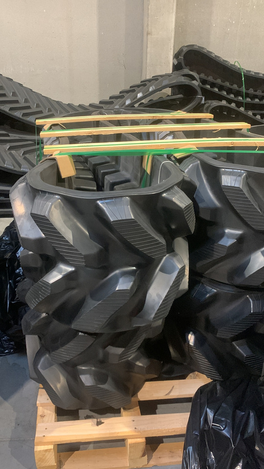 Rubber track for John Deere 8***T 18", 25" and 30" - Track for Tracked tractor: picture 2 Rubber track for John Deere 8***T 18", 25" and 30" - Track for Tracked tractor: picture 2