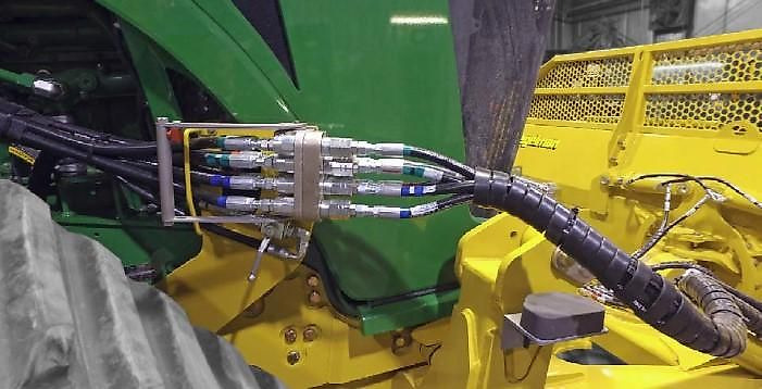 Degelman Degelman Dozer Blade 7900 zum John Deere 9RX - Blade for Farm tractor: picture 5 Degelman Degelman Dozer Blade 7900 zum John Deere 9RX - Blade for Farm tractor: picture 5