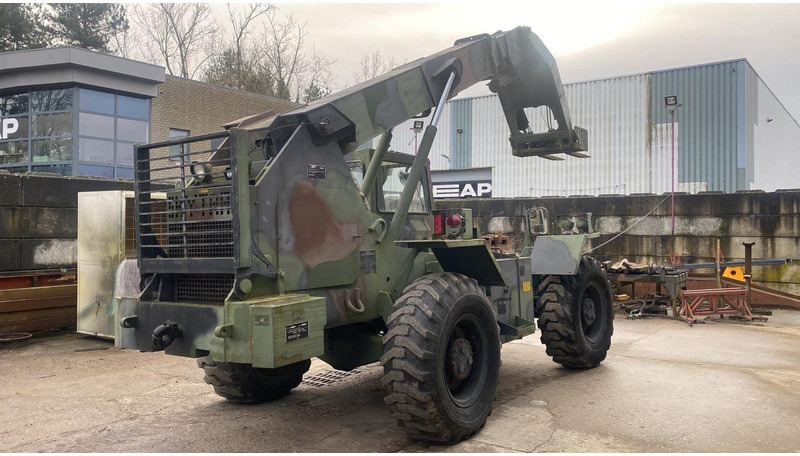 JLG SKYTRAK 6000M 2.7T - 9m - 317h !!! - 6 CYL CUMMINS engine - TOP CONDITION - Telescopic handler: picture 5 JLG SKYTRAK 6000M 2.7T - 9m - 317h !!! - 6 CYL CUMMINS engine - TOP CONDITION - Telescopic handler: picture 5