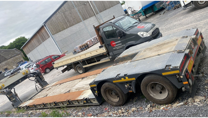 Kässbohrer LB2 48T - LOWBED - TIEFBETT / REMOVABLE NECK - ABNEHMBARE SCHWANENHALS - HYDR STEERING AXLES / LENKACHSEN - BPW - Low loader semi-trailer: picture 4 Kässbohrer LB2 48T - LOWBED - TIEFBETT / REMOVABLE NECK - ABNEHMBARE SCHWANENHALS - HYDR STEERING AXLES / LENKACHSEN - BPW - Low loader semi-trailer: picture 4