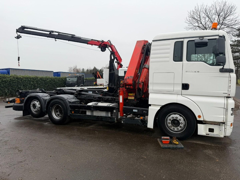 MAN TGA 26.430 6x2 HOOKLIFT + CRANE PALFINGER PK 19000 B (3x) + RADIO + ROTATOR - LIFT + STEERING AXLE - BE TRUCK - Hook lift truck, Crane truck: picture 2 MAN TGA 26.430 6x2 HOOKLIFT + CRANE PALFINGER PK 19000 B (3x) + RADIO + ROTATOR - LIFT + STEERING AXLE - BE TRUCK - Hook lift truck, Crane truck: picture 2