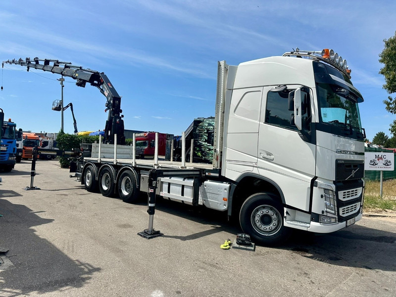 Volvo FH 420 8x4 TRIDEM KRAANWAGEN + (26m!) HIAB 408 E-8 + 2 ME HIPRO + WINCH - 63.000km ONLY - CREWCAB 4 SEATER - PLATFORM 7m - TOP CONDITION - Dropside/ Flatbed truck, Crane truck: picture 2 Volvo FH 420 8x4 TRIDEM KRAANWAGEN + (26m!) HIAB 408 E-8 + 2 ME HIPRO + WINCH - 63.000km ONLY - CREWCAB 4 SEATER - PLATFORM 7m - TOP CONDITION - Dropside/ Flatbed truck, Crane truck: picture 2