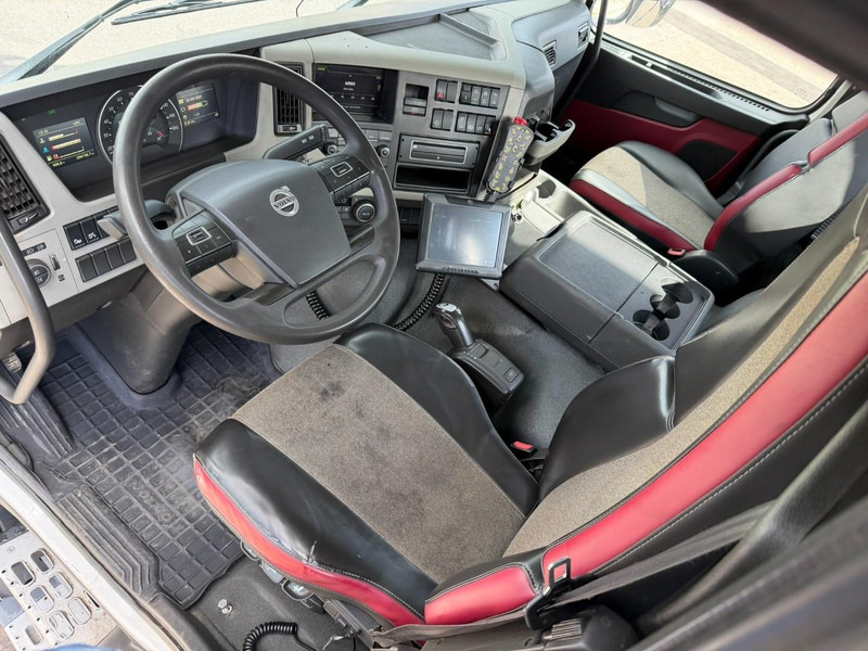 Hook lift truck, Crane truck Volvo FM 420 8x2 HOOKLIFT + CRANE PALFINGER PK19.001 SLD B - *294.000km* - EURO 6 - LIFT + STEERING AXLE - I SHIFT - BE TRUCK: picture 9