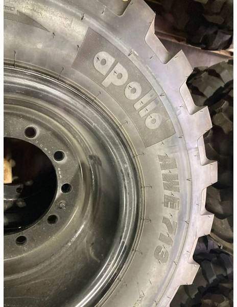Apollo 1000 x 20 Set / 10.00 x 20: 4x2 Tyres - Wheels and tires for Construction machinery: picture 3 Apollo 1000 x 20 Set / 10.00 x 20: 4x2 Tyres - Wheels and tires for Construction machinery: picture 3