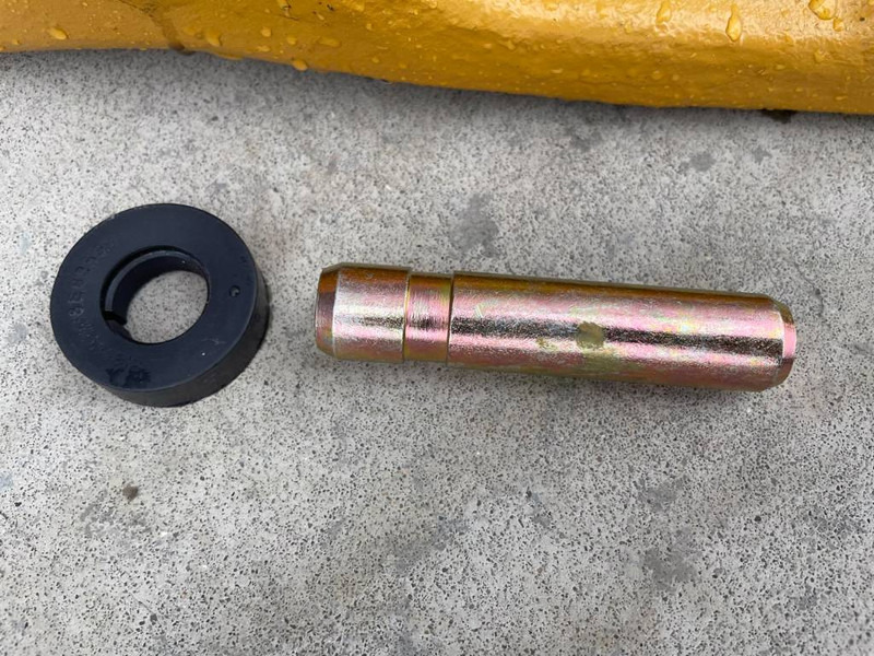 Cat 120H / 120M / 140H / 140M / 160H / 160M Ripper Ti - Attachment for Construction machinery: picture 3 Cat 120H / 120M / 140H / 140M / 160H / 160M Ripper Ti - Attachment for Construction machinery: picture 3