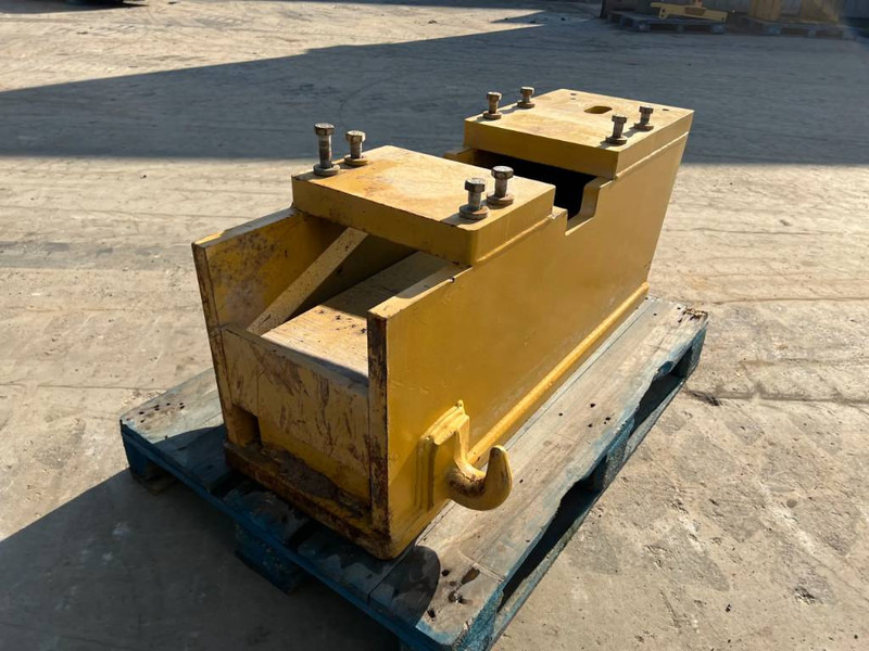Cat 12H / 12K / 140H / 140K / 160H - Attachment for Construction machinery: picture 1 Cat 12H / 12K / 140H / 140K / 160H - Attachment for Construction machinery: picture 1