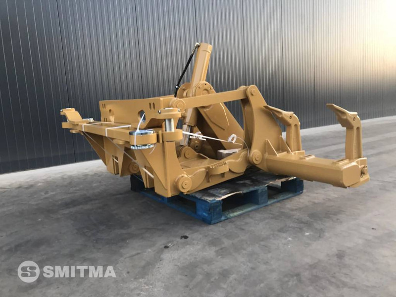 Cat 140M - Attachment for Construction machinery: picture 5 Cat 140M - Attachment for Construction machinery: picture 5
