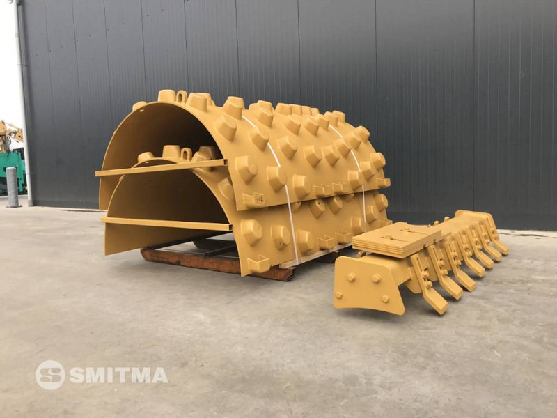 Cat CS56 - Attachment for Construction machinery: picture 2 Cat CS56 - Attachment for Construction machinery: picture 2