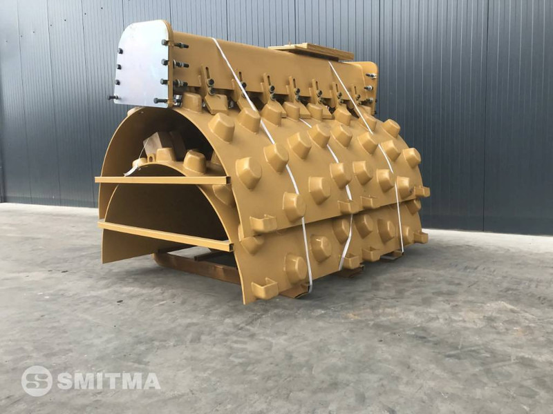 Cat CS663E - Attachment for Construction machinery: picture 2 Cat CS663E - Attachment for Construction machinery: picture 2
