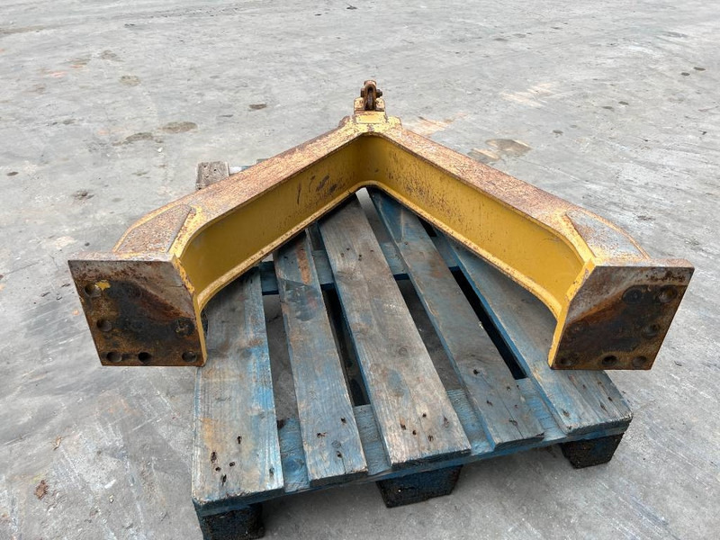 Cat D6H / D6R / D6T Zugtraverse / Trekhaak - Attachment for Construction machinery: picture 4 Cat D6H / D6R / D6T Zugtraverse / Trekhaak - Attachment for Construction machinery: picture 4
