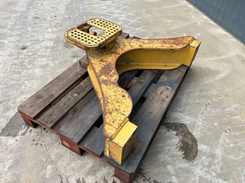 Cat D6N / D6M - Attachment for Construction machinery: picture 4 Cat D6N / D6M - Attachment for Construction machinery: picture 4