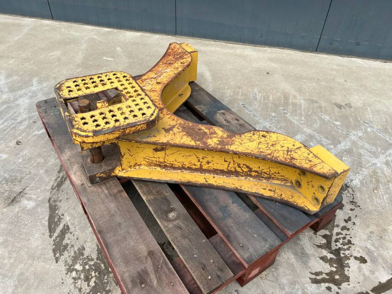 Cat D6N / D6M - Attachment for Construction machinery: picture 5 Cat D6N / D6M - Attachment for Construction machinery: picture 5