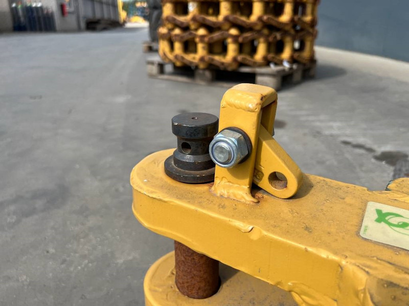 Attachment for Construction machinery Cat D6R / D6T Zugmaul: picture 6