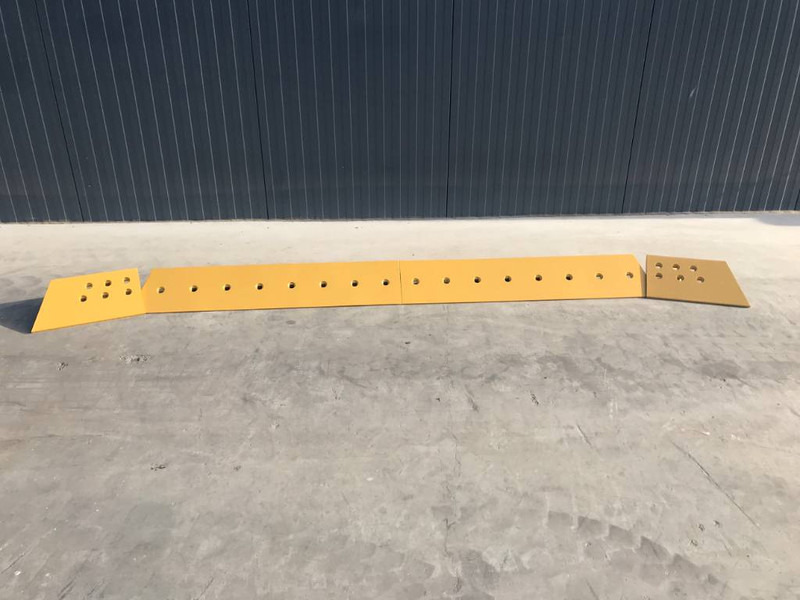 Cat D6R - Attachment for Construction machinery: picture 1 Cat D6R - Attachment for Construction machinery: picture 1