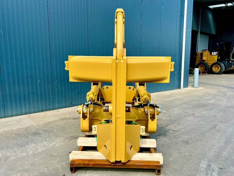 Cat D7 / D7H / D7R SS Ripper - Attachment for Construction machinery: picture 2 Cat D7 / D7H / D7R SS Ripper - Attachment for Construction machinery: picture 2