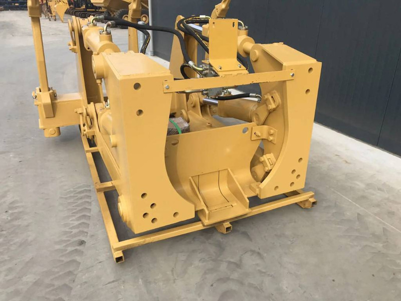 Cat D7 - Attachment for Construction machinery: picture 4 Cat D7 - Attachment for Construction machinery: picture 4