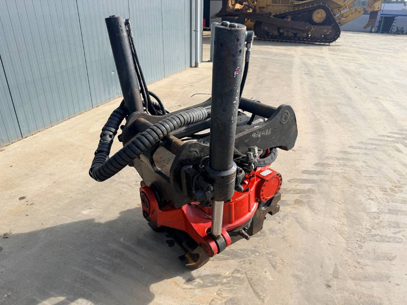 INDEXATOR R8 - S70 - Attachment for Construction machinery: picture 1 INDEXATOR R8 - S70 - Attachment for Construction machinery: picture 1