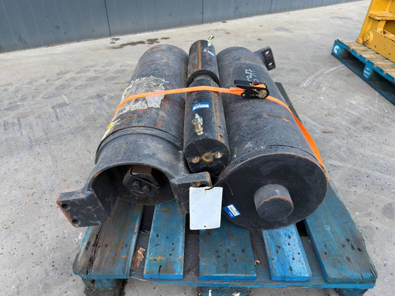 Cat 2x Pieces 336 / 340 / 345 Tension Device / Spanne - Frame/ Chassis for Construction machinery: picture 2 Cat 2x Pieces 336 / 340 / 345 Tension Device / Spanne - Frame/ Chassis for Construction machinery: picture 2