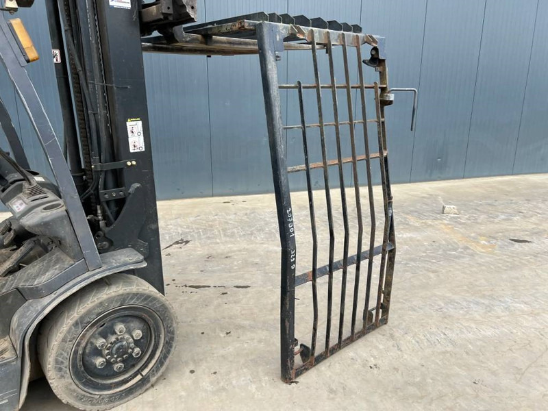 Cat 312D / 315D / 319D / 320D / 324D / 329D / 330D / 3 - Cab and interior for Construction machinery: picture 3 Cat 312D / 315D / 319D / 320D / 324D / 329D / 330D / 3 - Cab and interior for Construction machinery: picture 3