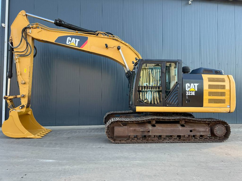Cat 323E L - Crawler excavator: picture 3 Cat 323E L - Crawler excavator: picture 3