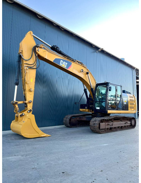 Cat 323E L - Crawler excavator: picture 1 Cat 323E L - Crawler excavator: picture 1