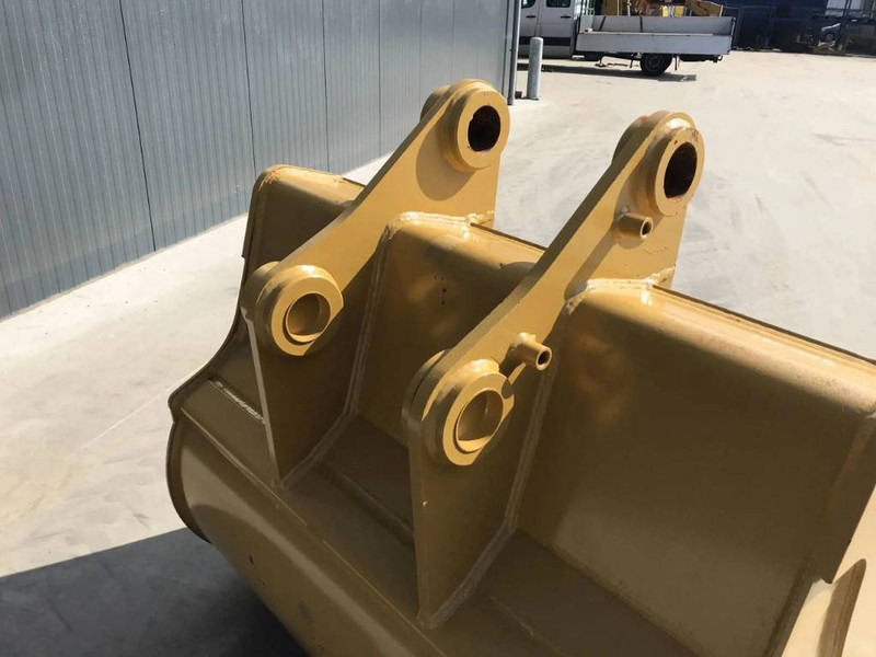 Cat 329D - Bucket for Construction machinery: picture 5 Cat 329D - Bucket for Construction machinery: picture 5