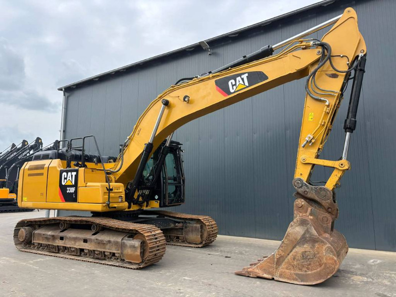 Cat 330F L - Crawler excavator: picture 3 Cat 330F L - Crawler excavator: picture 3