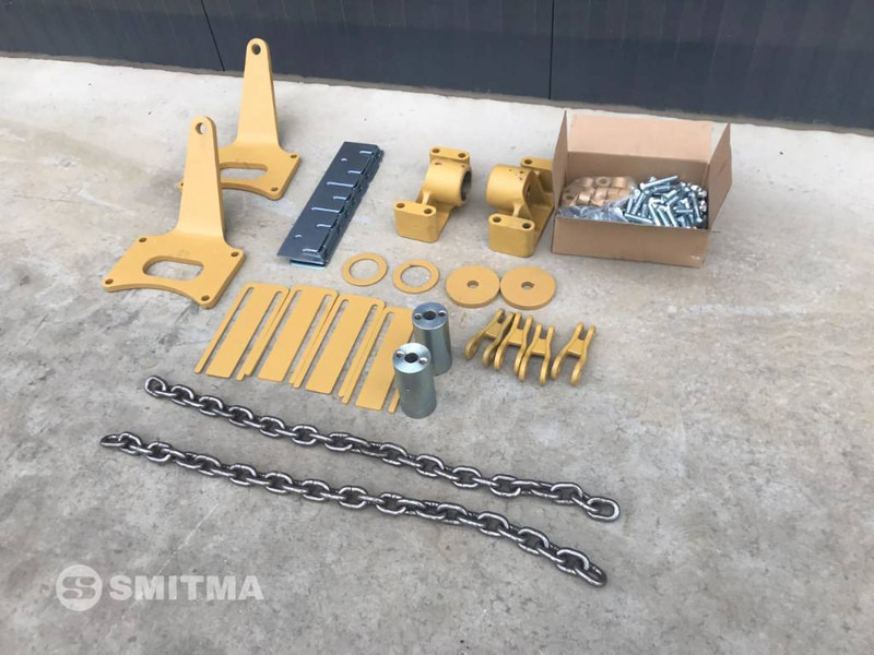 Cat 730C - Tail lift for Construction machinery: picture 5 Cat 730C - Tail lift for Construction machinery: picture 5