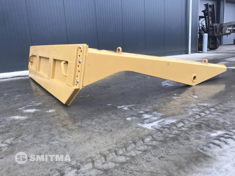 Cat 735- B1N - Tail lift for Construction machinery: picture 3 Cat 735- B1N - Tail lift for Construction machinery: picture 3