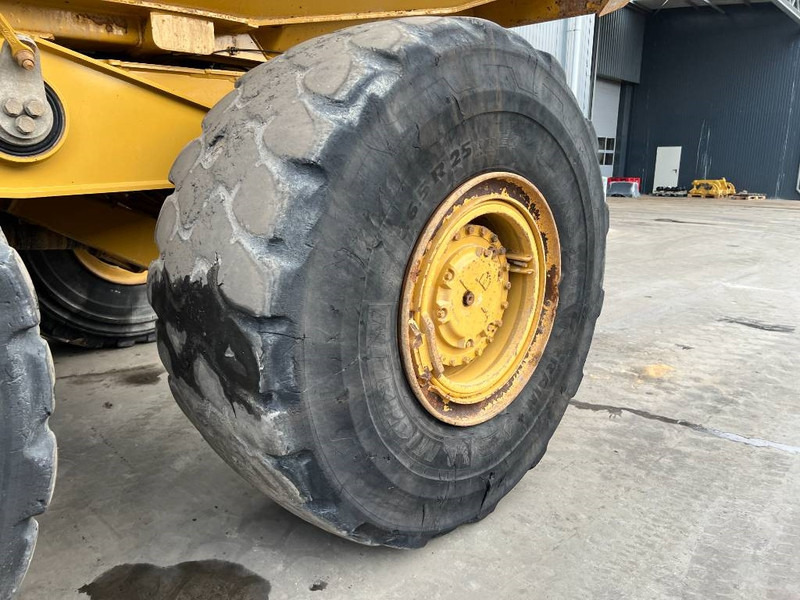 Articulated dumper Cat 735C: picture 20