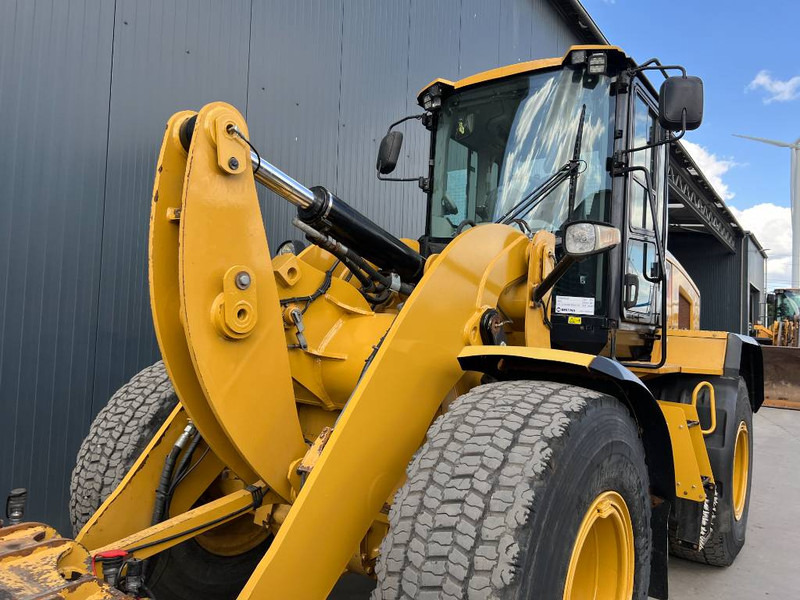 Wheel loader Cat 930K: picture 17