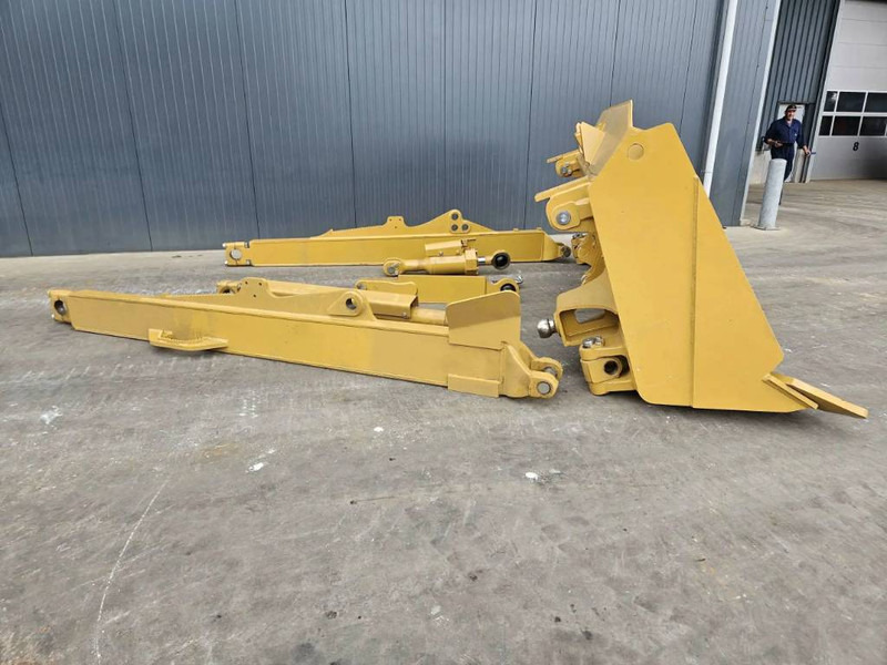 Cat D8T - Blade for Construction machinery: picture 5 Cat D8T - Blade for Construction machinery: picture 5
