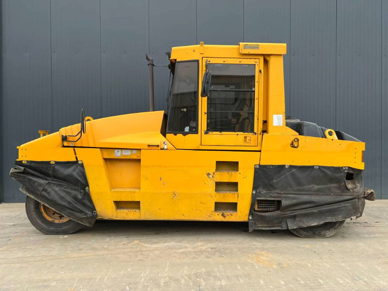 Cat PS 300 B - Pneumatic roller: picture 5 Cat PS 300 B - Pneumatic roller: picture 5