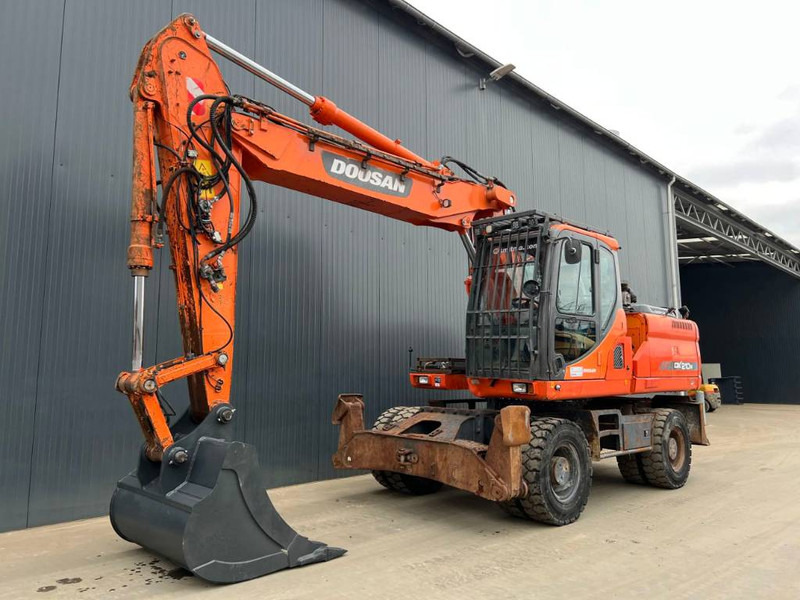 Doosan DX210W - Wheel excavator: picture 1 Doosan DX210W - Wheel excavator: picture 1