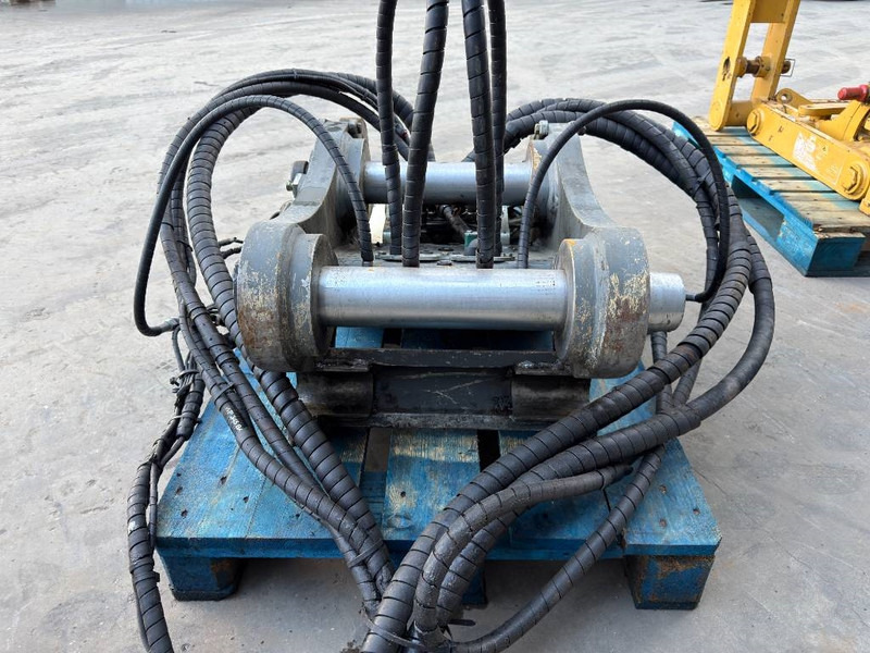 Quick coupler for Construction machinery Liebherr SWA48 - 323F Likufix: picture 7 Quick coupler for Construction machinery Liebherr SWA48 - 323F Likufix: picture 7