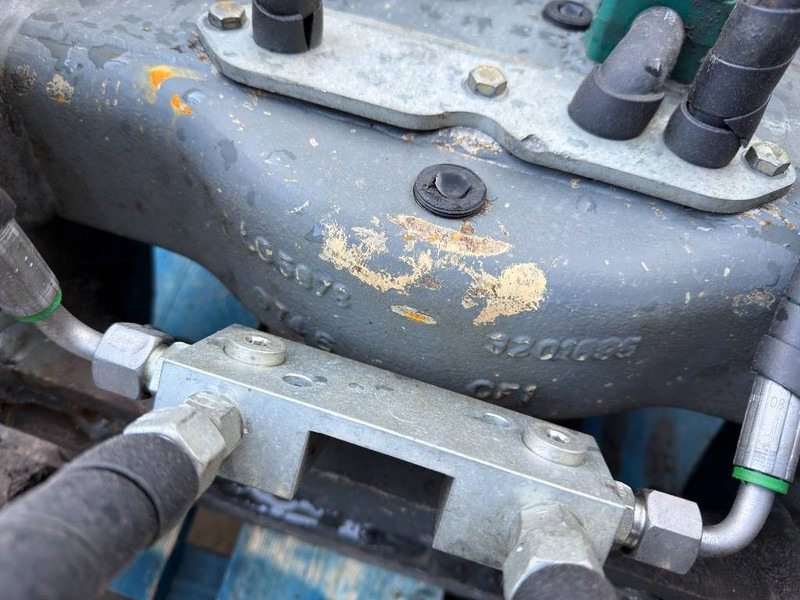 Quick coupler for Construction machinery Liebherr SWA48 - 323F Likufix: picture 15 Quick coupler for Construction machinery Liebherr SWA48 - 323F Likufix: picture 15