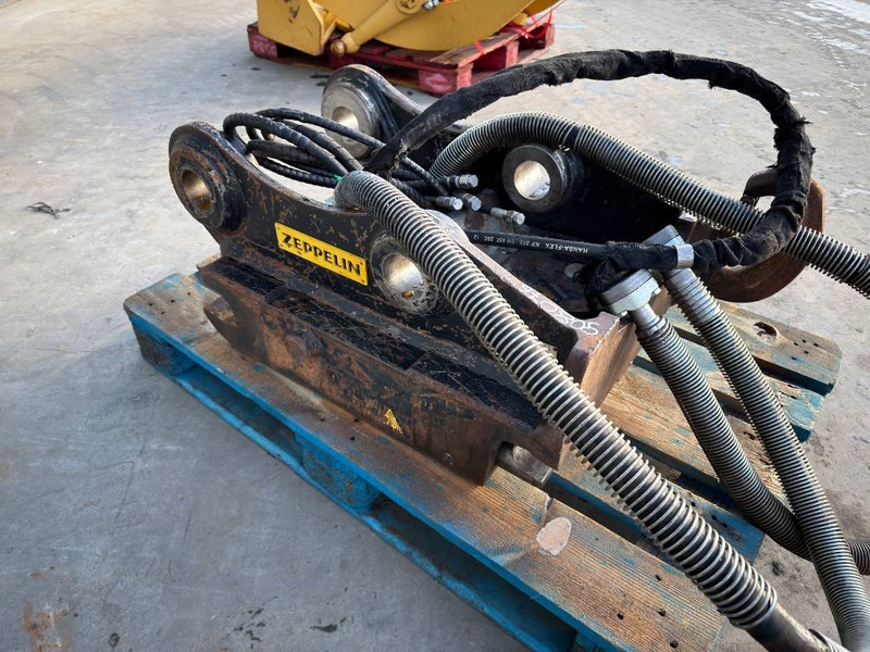 OilQuick OQ70/55 - M314F / M316F / M318F - Quick coupler for Construction machinery: picture 3 OilQuick OQ70/55 - M314F / M316F / M318F - Quick coupler for Construction machinery: picture 3