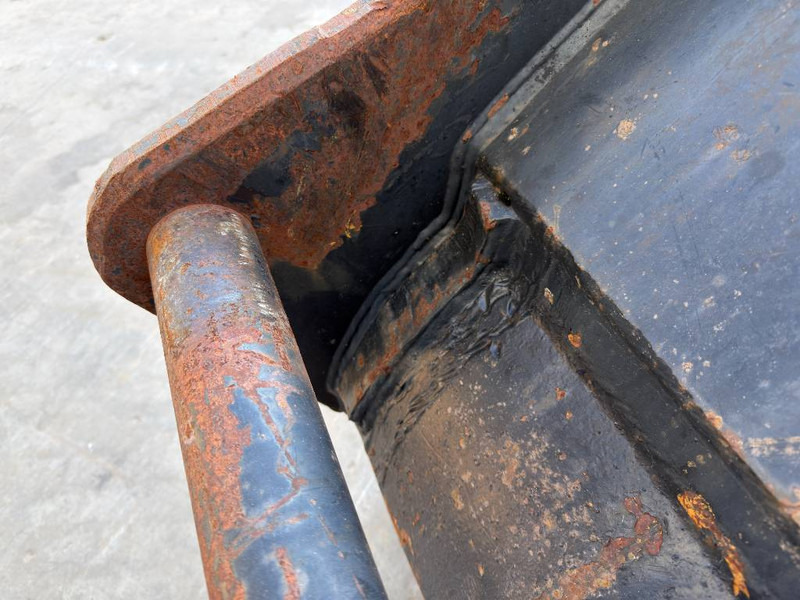 Bucket for Construction machinery OilQuick OQ70/55: picture 10